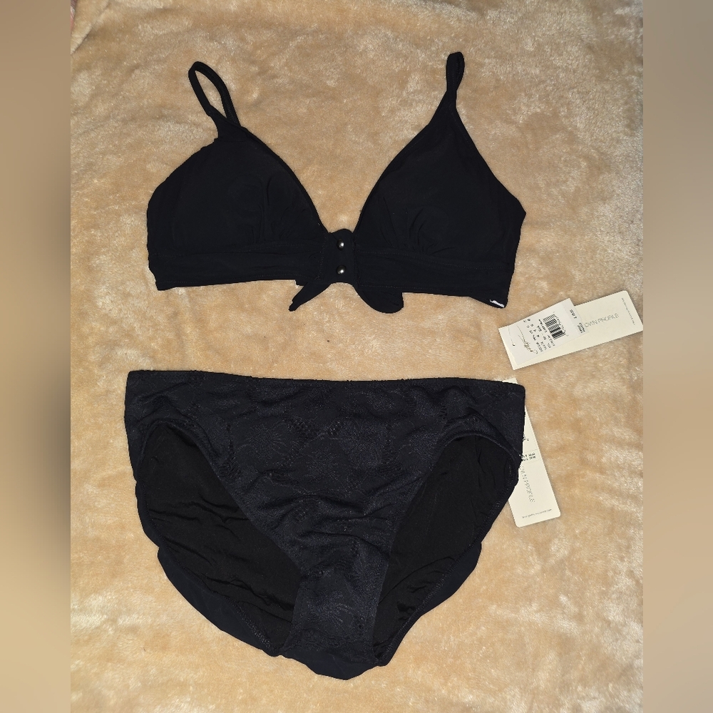 Profile by Gottex V-Neck Top & Late Bloomer Floral Mesh Bikini Bottoms